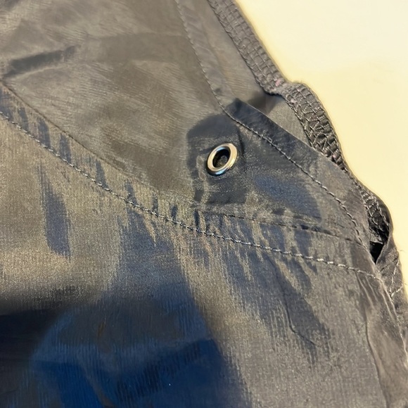 Fabletics Womens Black Hooded Short Sleeve Windbreaker Size Large - Picture 13 of 17